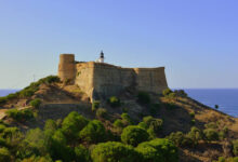 The Genoese fort of Tabarka stands witness to Italian presence in the region from the 16th to the 18th centuries. Via Tunisie.co